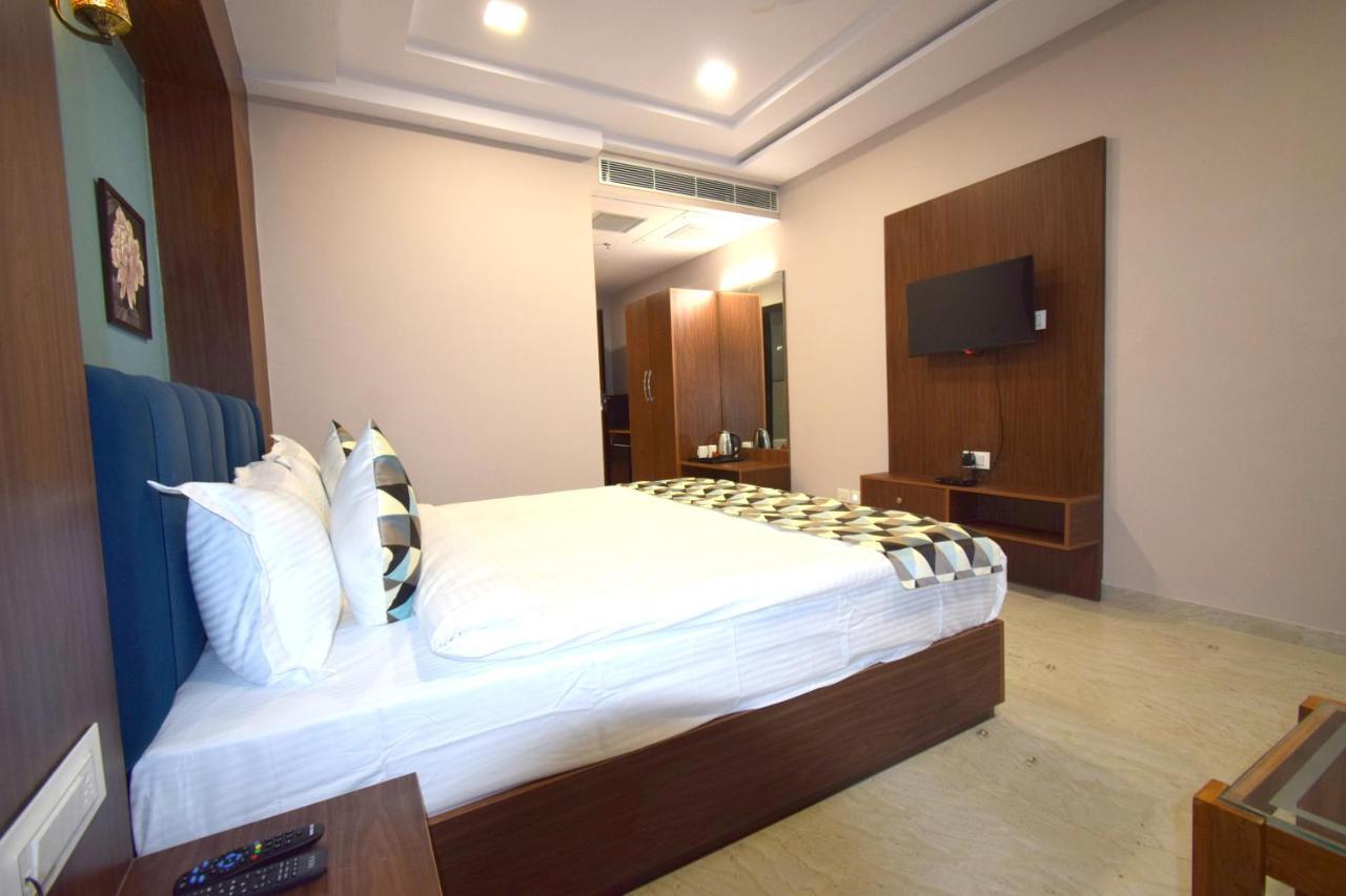 The Sky Imperial - Shahi Hotels & Resort Nathdwara Exterior photo