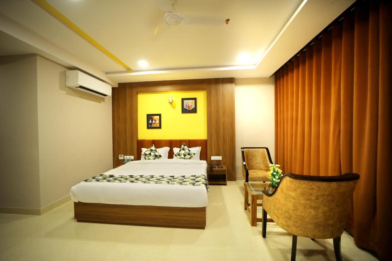 The Sky Imperial - Shahi Hotels & Resort Nathdwara Exterior photo